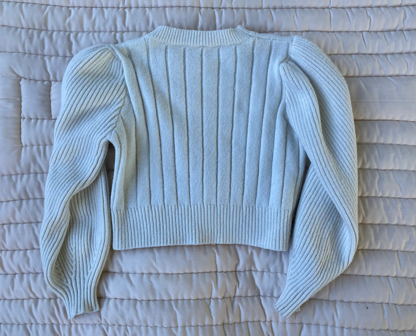 Soft Cream Ribbed Puff Sleeve Sweater – Size M