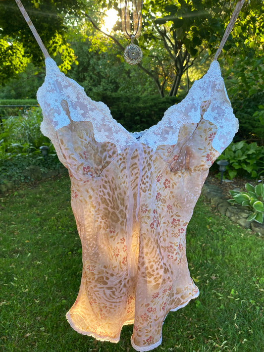 Vintage Nude & White Lace Blouse – Romantic Cottagecore Top