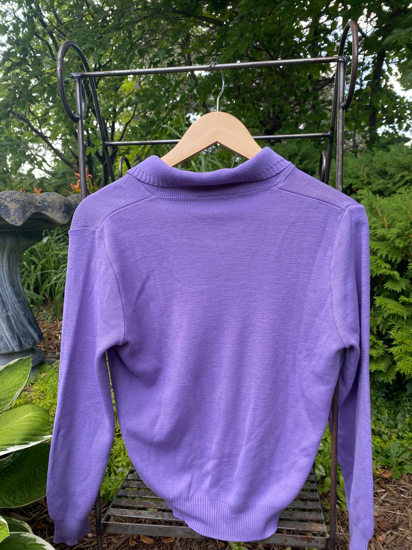 Vintage Lavender Textured Knit Top – Fits Like Small