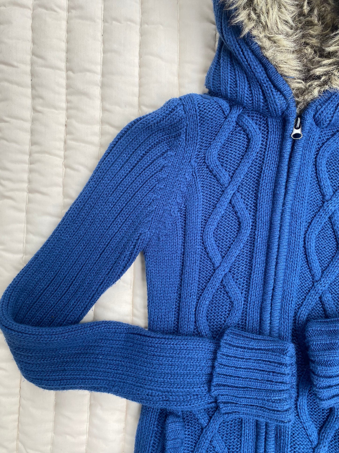 Y2K Blue Knit Sweater Jacket w/ Faux Fur Hood – Twilight Bella Swan Vibes